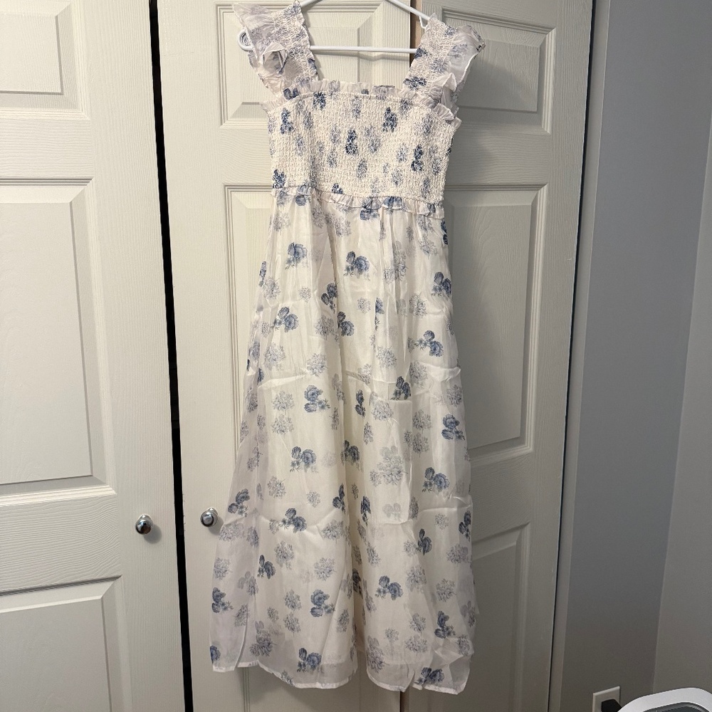 Baltic Born Cream and Blue Floral Midi Dress - Picture 5 of 6